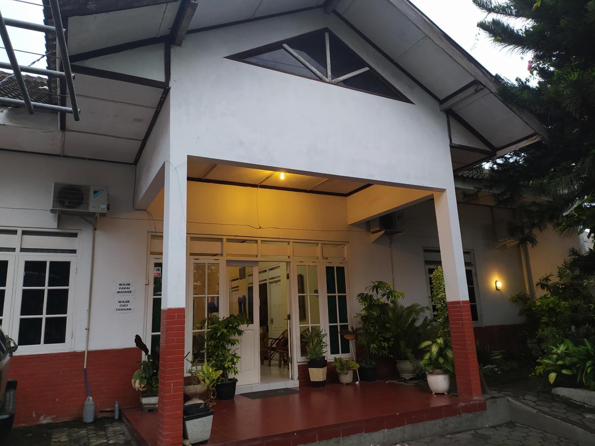 Banana Homestay Prawirodirjan Yogyakarta Kültér fotó